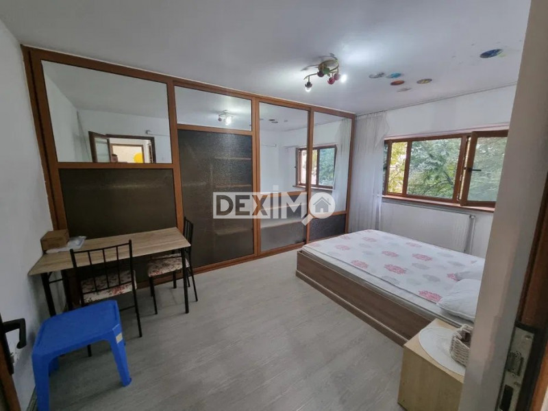 Apartament 2 Camere Transformat In 3 - Casa De Cultura - Centrala Pe Gaze