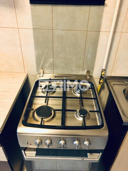 Apartament 3 Camere - Delfinariu - Mobilat - Centrala Pe Gaze