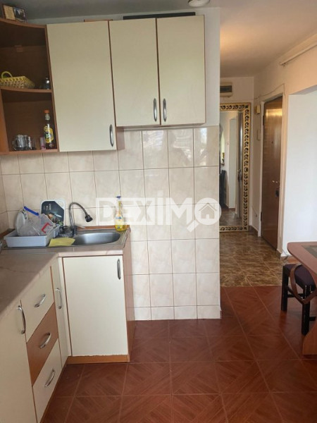 Apartament 3 Camere - Faleza Nord - Mobilat - Vedere Spre Mare