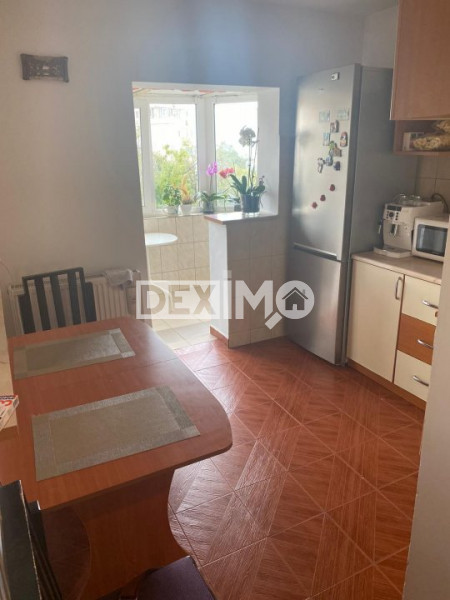 Apartament 3 Camere - Faleza Nord - Mobilat - Vedere Spre Mare