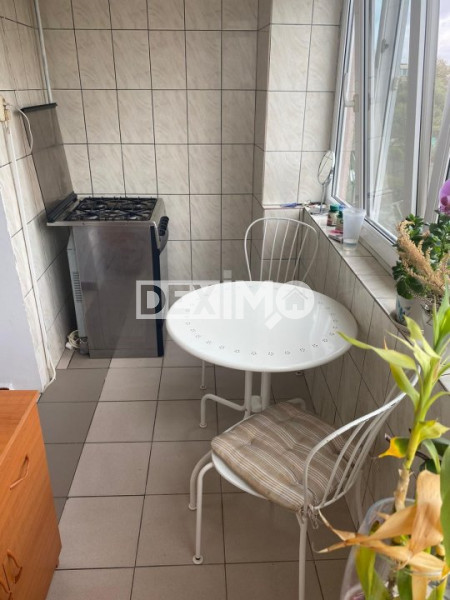 Apartament 3 Camere - Faleza Nord - Mobilat - Vedere Spre Mare