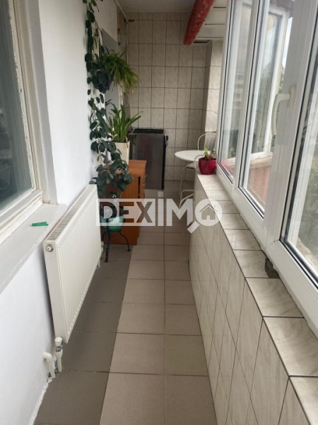 Apartament 3 Camere - Faleza Nord - Mobilat - Vedere Spre Mare