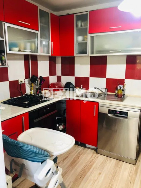 Apartament 3 Camere - Poarta 6 - Etaj 2  - Centrala Pe Gaze