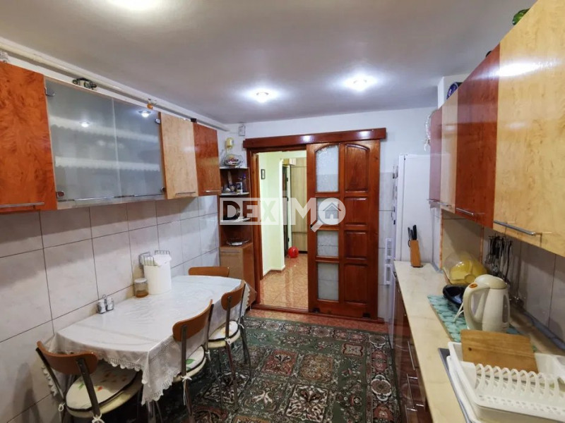 Apartament 3 Camere - Inel II - Marvimex - Etaj 1 - Mobilat  - Centrala Gaze