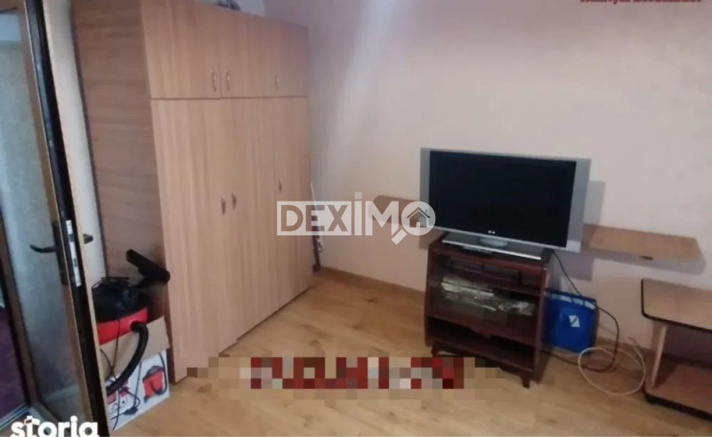 Garsoniera - Tomis Nord - Etaj Intermediar - Gaze Pe Scara