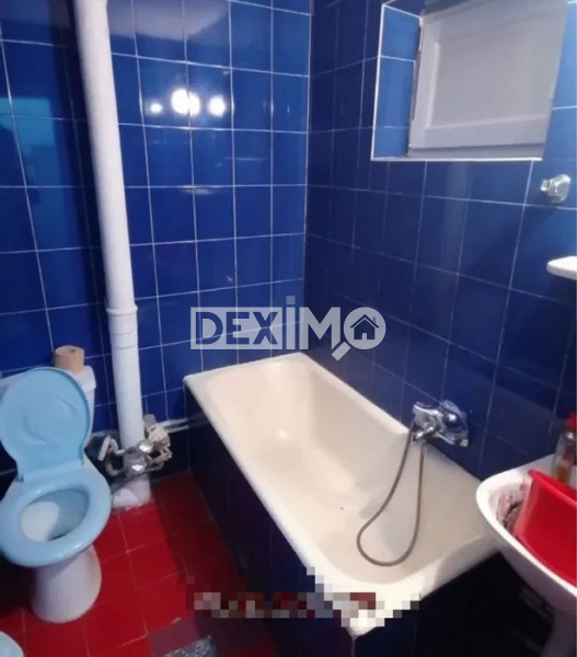 Garsoniera - Tomis Nord - Etaj Intermediar - Gaze Pe Scara