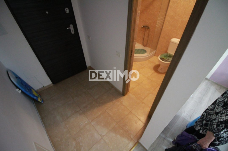 Garsoniera - Mamaia Nord - Stefan Building - La Doi Pasi De Mare