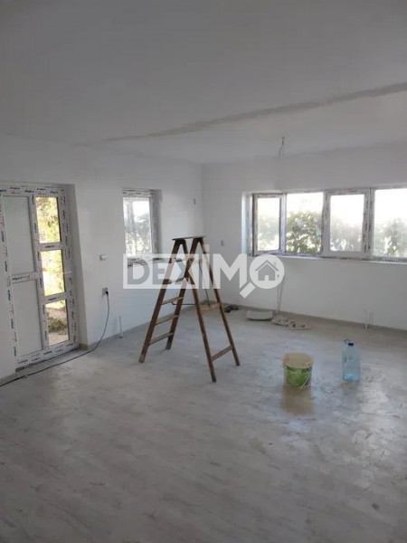 Casa - Agigea - Teren 300 MP - Gaze La Poarta