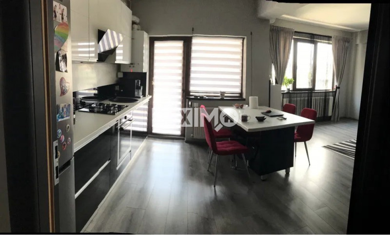 Apartament 3 Camere - Palazu Mare  - Ultrafinisat - Mobilat - Loc De Parcare