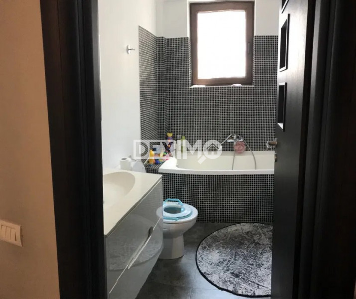 Apartament 3 Camere - Palazu Mare  - Ultrafinisat - Mobilat - Loc De Parcare