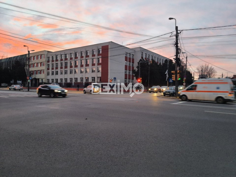 INSTITUTUL DE MARINA-APARTAMENT 2 CAMERE 62 mp-CENTRALA GAZE