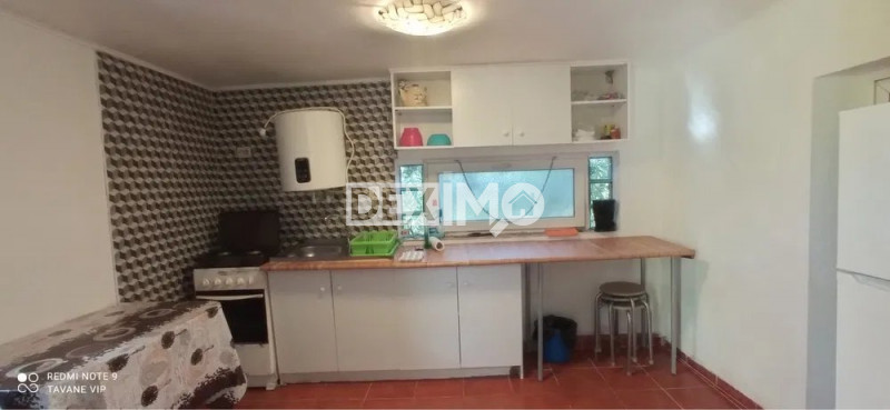 Casa Batraneasca - Teren 400 MP - Gaze la Poarta