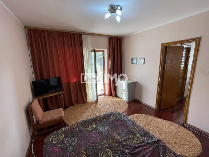 Vila D+P+1+M - Eforie Nord - Zona PECO - Mobilata Complet