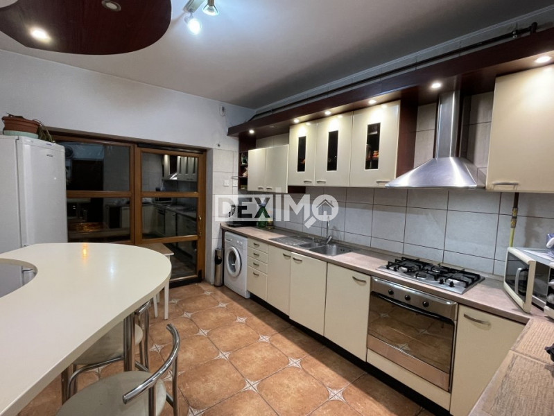 Vila D+P+1+M - Eforie Nord - Zona PECO - Mobilata Complet