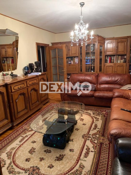 Faleza Nord -  Reyna - Aproape De Plaja