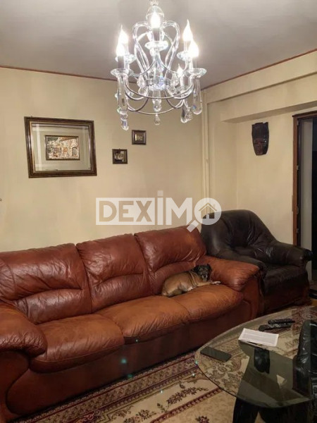 Faleza Nord -  Reyna - Aproape De Plaja