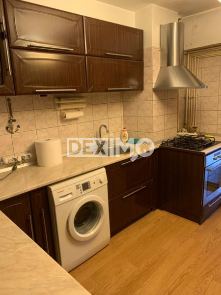 Faleza Nord -  Reyna - Aproape De Plaja