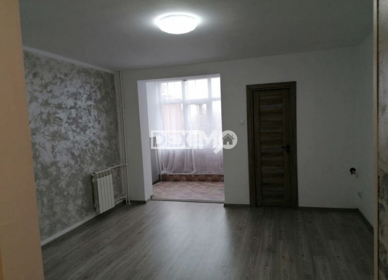 Garsoniera - Zona Far - Etaj 2 -  Renovata Complet