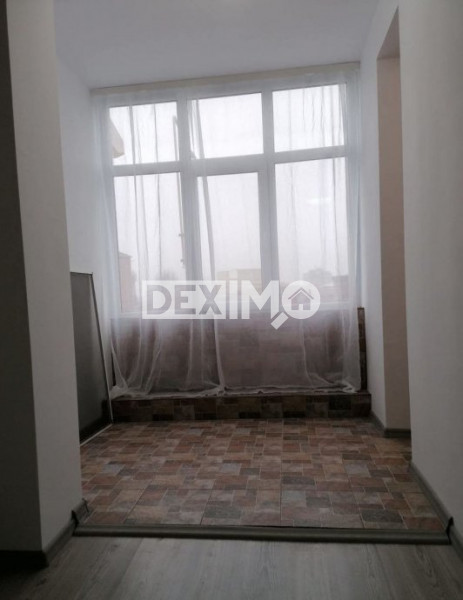 Garsoniera - Zona Far - Etaj 2 -  Renovata Complet