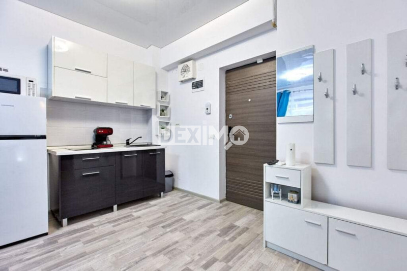 Apartament Prima Linie La Mare - 2 Camere - Mobilat Complet - LA CHEIE !