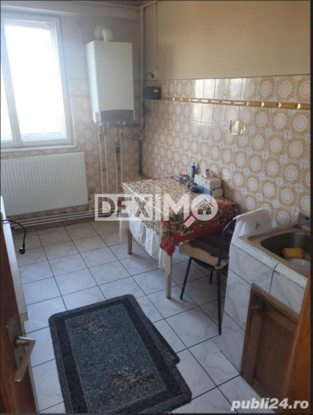 Apartament 3 Camere - Casa De Cultura - Etaj Intermediar - Centrala Pe Gaze