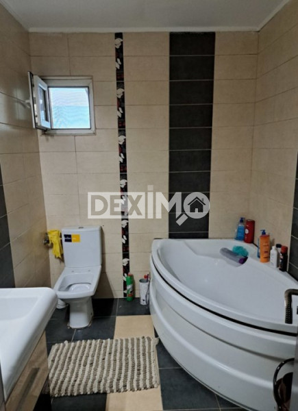 Casa 4 Camere - Zona Medeea - Renovata - Centrala Pe Gaze