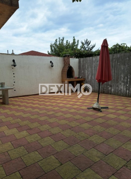 Casa 4 Camere - Zona Medeea - Renovata - Centrala Pe Gaze