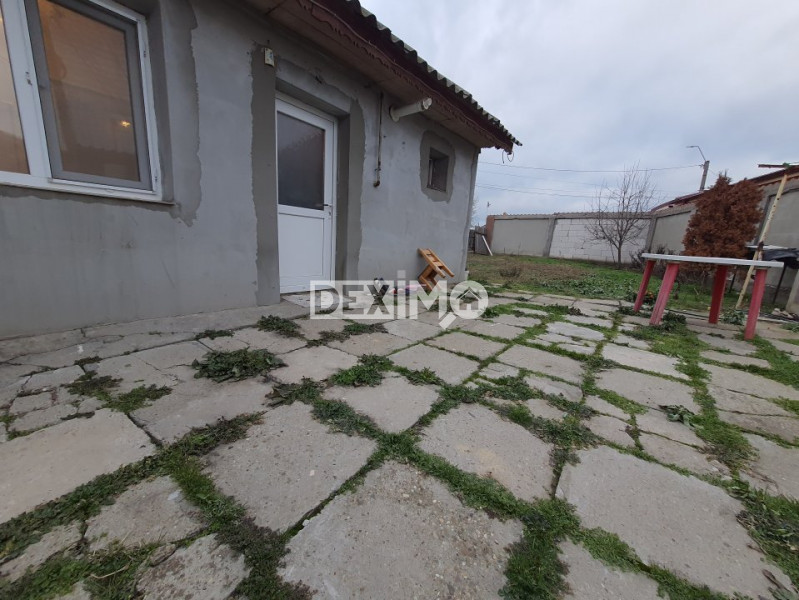 Casa 2 Camere - Teren 292 mp - Agigea - Centrala Pe Gaze