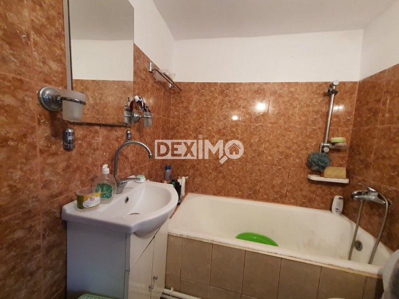 Casa 2 Camere - Teren 292 mp - Agigea - Centrala Pe Gaze