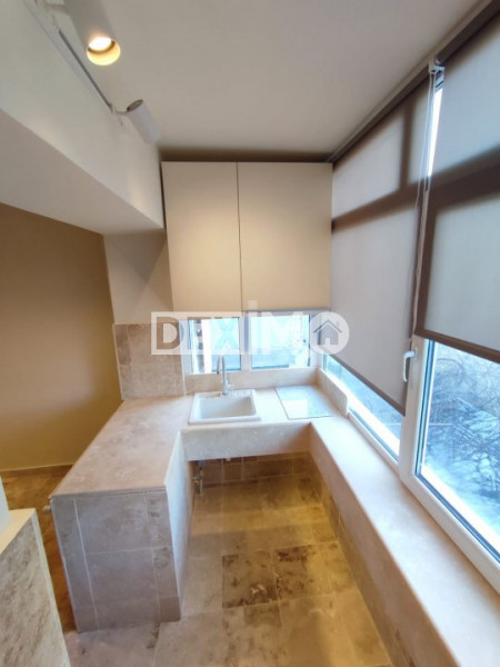 Apartament 3 Camere - Ultracentral - Etaj 1 - Renovat Complet - Boxa