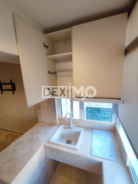 Apartament 3 Camere - Ultracentral - Etaj 1 - Renovat Complet - Boxa