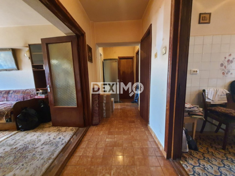 URGENT!!!CAPITOL APARTAMENT CU 3 CAMERE DECOMANDATE CENTRALA GAZE