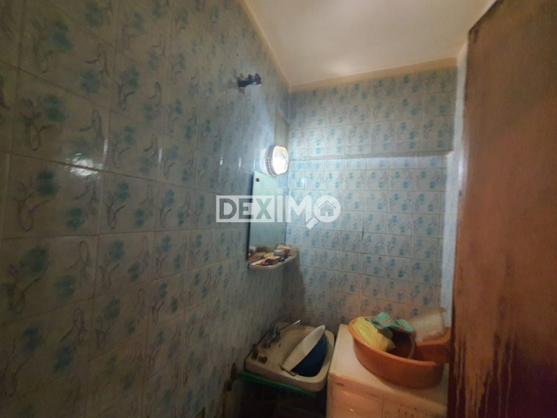 URGENT!!!CAPITOL APARTAMENT CU 3 CAMERE DECOMANDATE CENTRALA GAZE