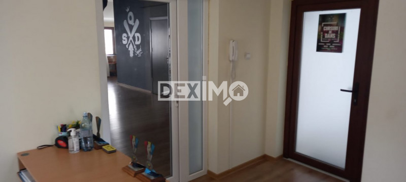 Spatiu Comercial - Ultracentral - Stefan Cel Mare - Pretabil Birouri/Sedii Firma