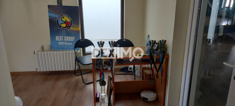 Spatiu Comercial - Ultracentral - Stefan Cel Mare - Pretabil Birouri/Sedii Firma