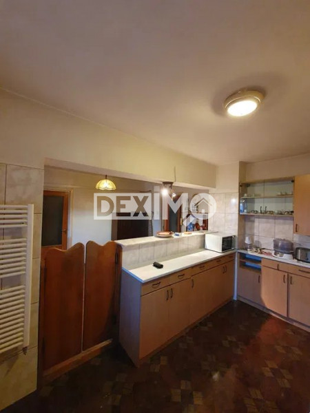 Apartament 4 Camere - Stadion - Etaj Intermediar - Centrala Pe Gaze - Liber