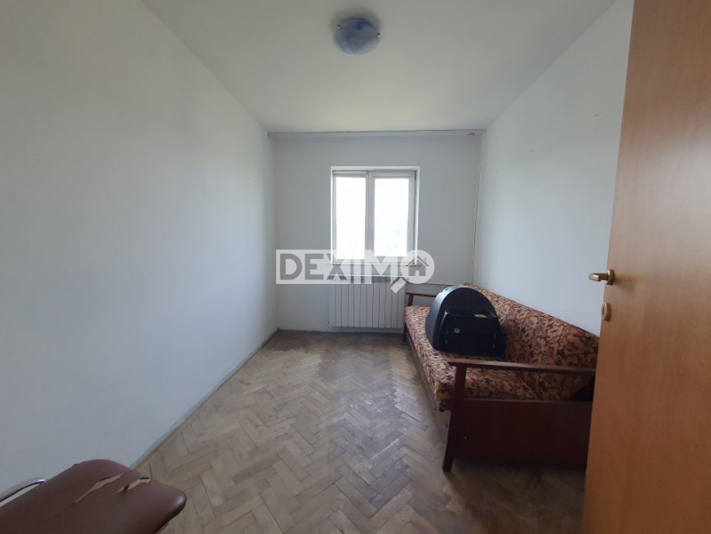 OCAZIE!!! Apartament 3 Camere - Zona Km 4-5