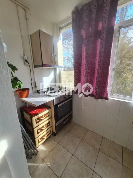 Apartament 2 Camere - Km 5 - Etaj 1 - Mobilat - Centrala Pe gaze