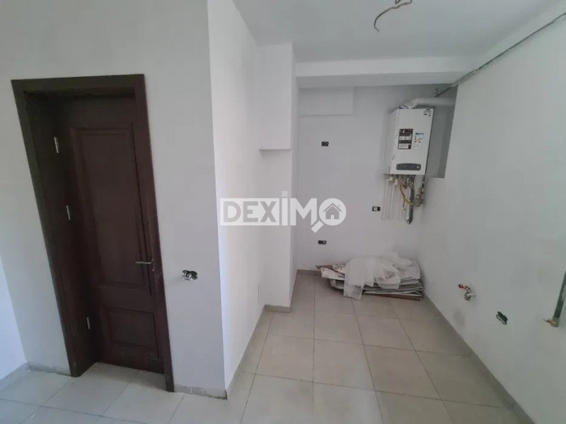 Apartament 6 Camere - Demisol - Zona Cazino - Renovat - Garaj