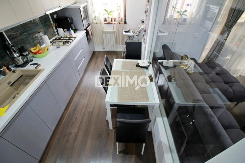 Apartament DE LUX - Faleza Nord Reyna -  Loc Parcare În Proprietate