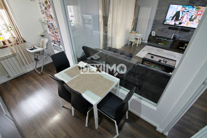 Apartament DE LUX - Faleza Nord Reyna -  Loc Parcare În Proprietate