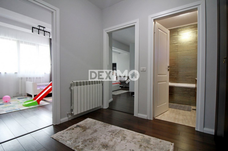 Apartament DE LUX - Faleza Nord Reyna -  Loc Parcare În Proprietate