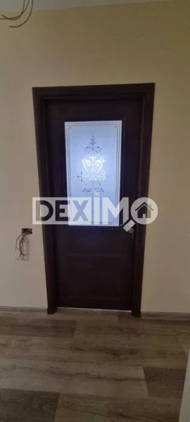 Apartament 3 Camere - Zona Elvila - Ultrafinisat - Posibilitate Loc  Parcare