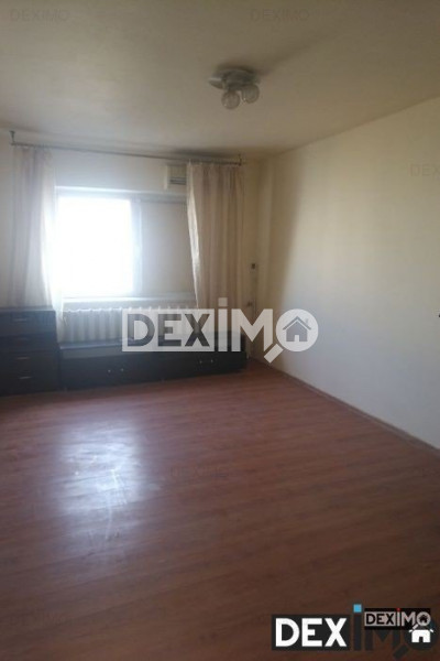 Apartament 2 Camere Decomandate - Zona CET - Gaze La Scara