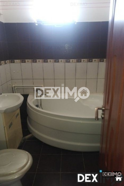 Apartament 2 Camere Decomandate - Zona CET - Gaze La Scara