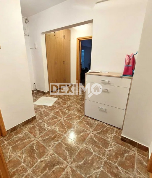 Apartament 3 Camere - Zona Dacia - Partial Mobilat - Gaze La Usa