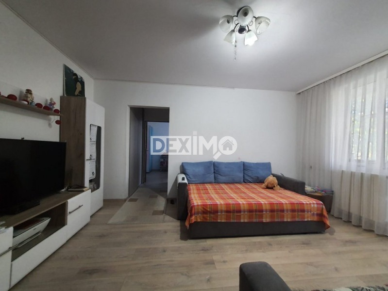 FAR - ABATOR Apartament cu 2 camere renovat gaze la usa