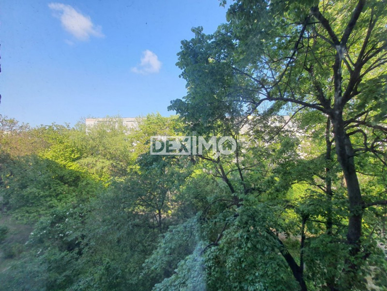 FAR - ABATOR Apartament cu 2 camere renovat gaze la usa