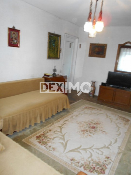 Apartament 2 Camere - Km 5 - Etaj 1 - Centrala Pe Gaze