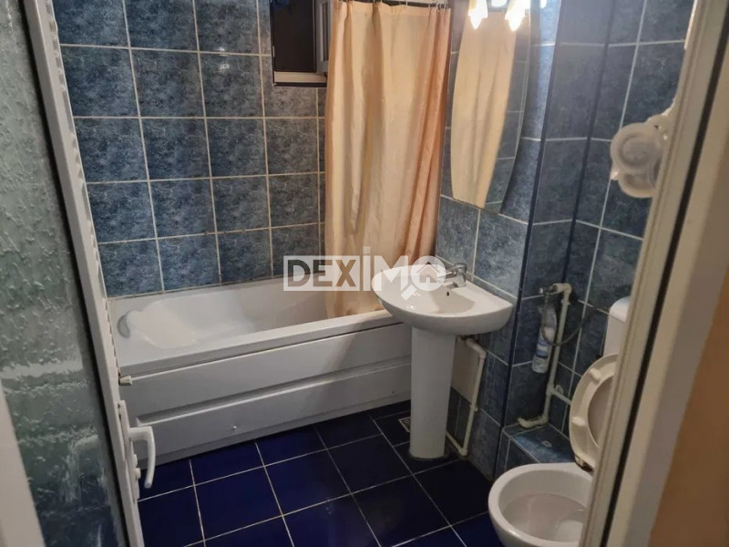 Apartament 3 Camere - Faleza Nord - Mobilat Complet - La Doi Pasi De Plaja Reyna